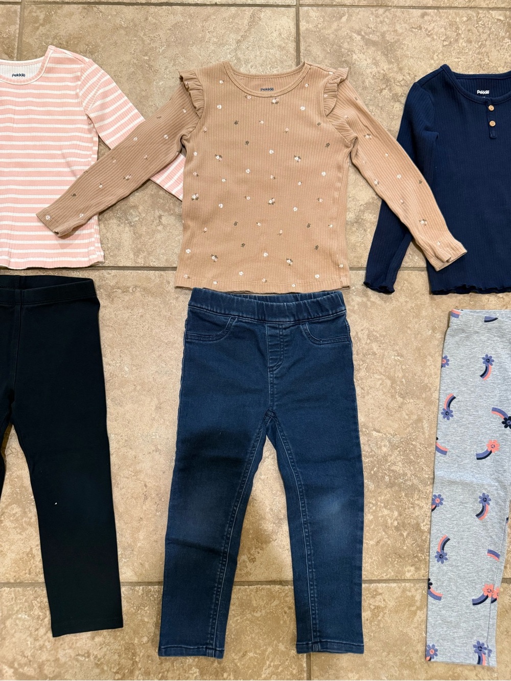 3T Girls Fall/Winter Clothes Bundle - Picture 3 of 14